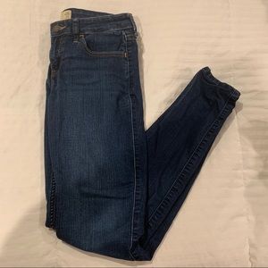 Hollister Dark Wash Skinny Jeans